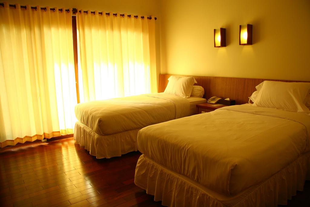 Tetirah Boutique Hotel Salatiga Exterior photo