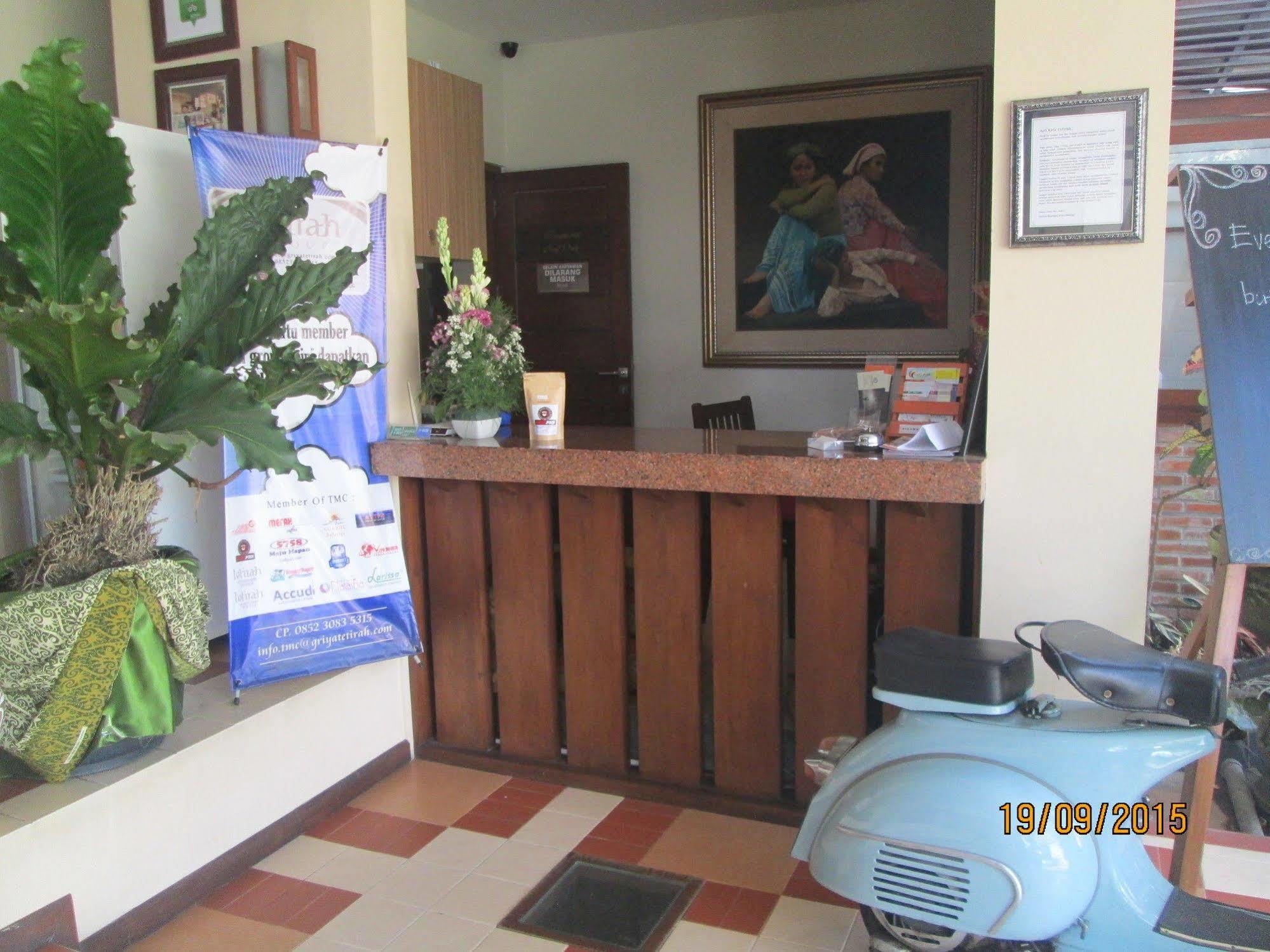 Tetirah Boutique Hotel Salatiga Exterior photo