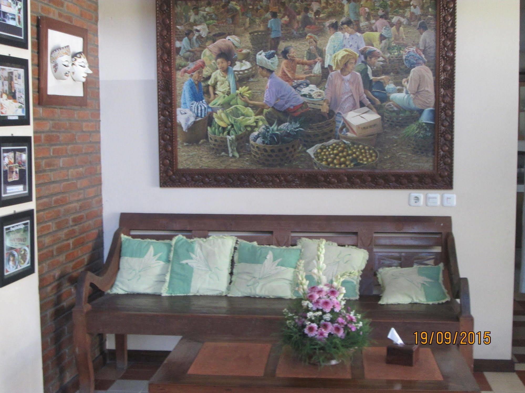 Tetirah Boutique Hotel Salatiga Exterior photo